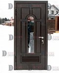 s-zerkalom-4-dacha Парадная дверь со стеклом HomeDoors