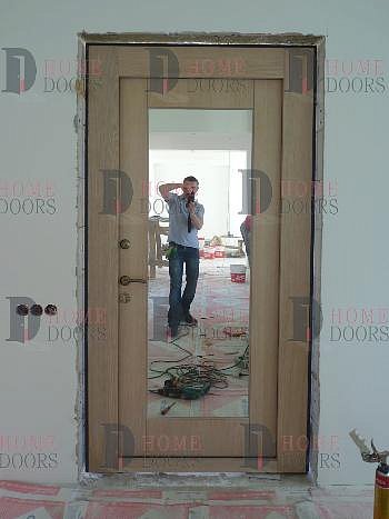 Белая дверь с зеркалом HomeDoors